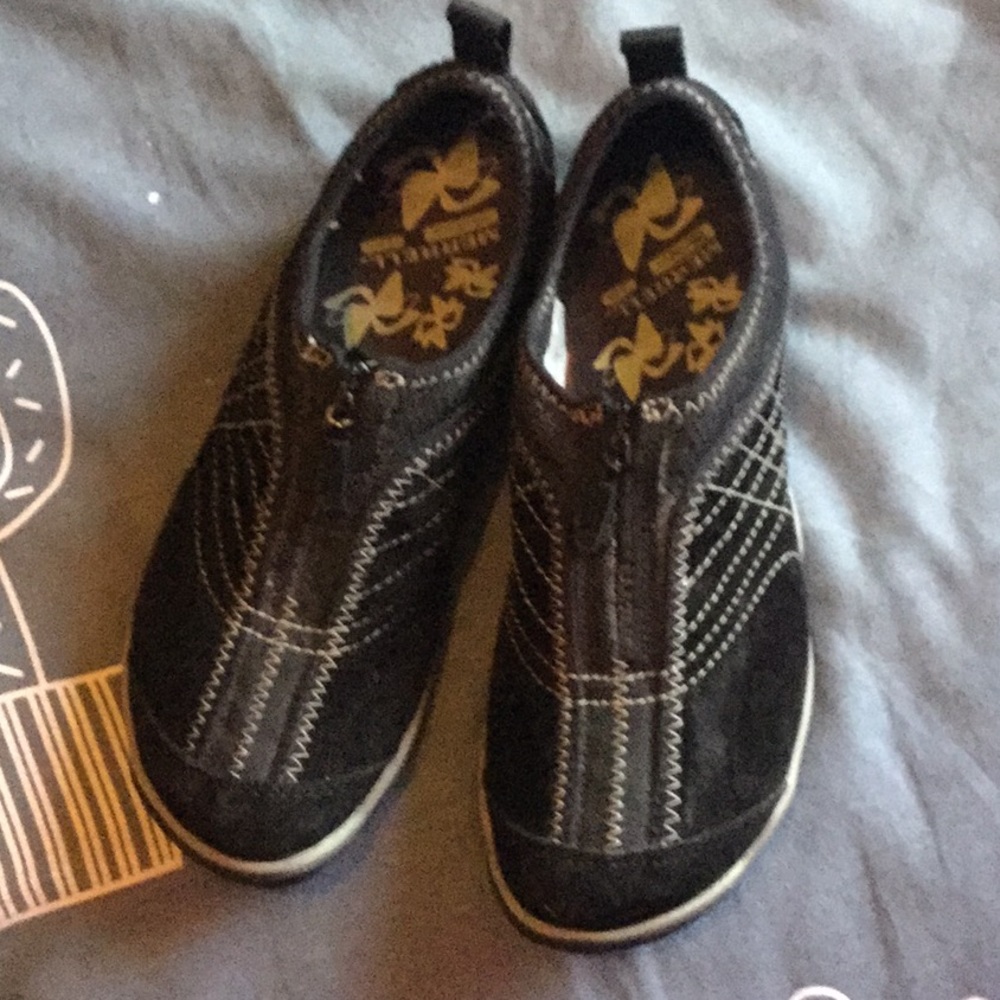 Merrill shoes